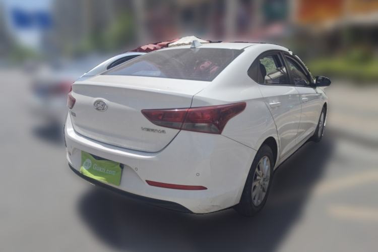 Used Hyundai Verna (new generation) 2016 1.4L Manual Cool Edition GLS Rear Right 45 Deg