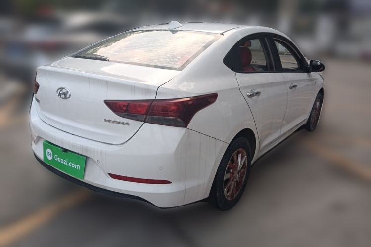 Used Hyundai Verna (new generation) 2016 1.4L Manual Cool Edition GLS Rear Right 45 Deg