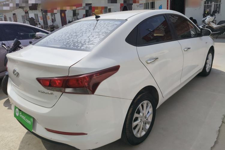 Used Hyundai Verna (new generation) 2016 1.4L Automatic Cool Edition GLS Rear Right 45 Deg