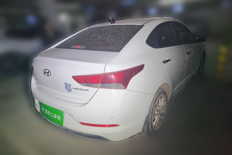 Used Hyundai Verna (new generation) 2016 1.4L Manual Cool Edition GLS Rear Right 45 Deg