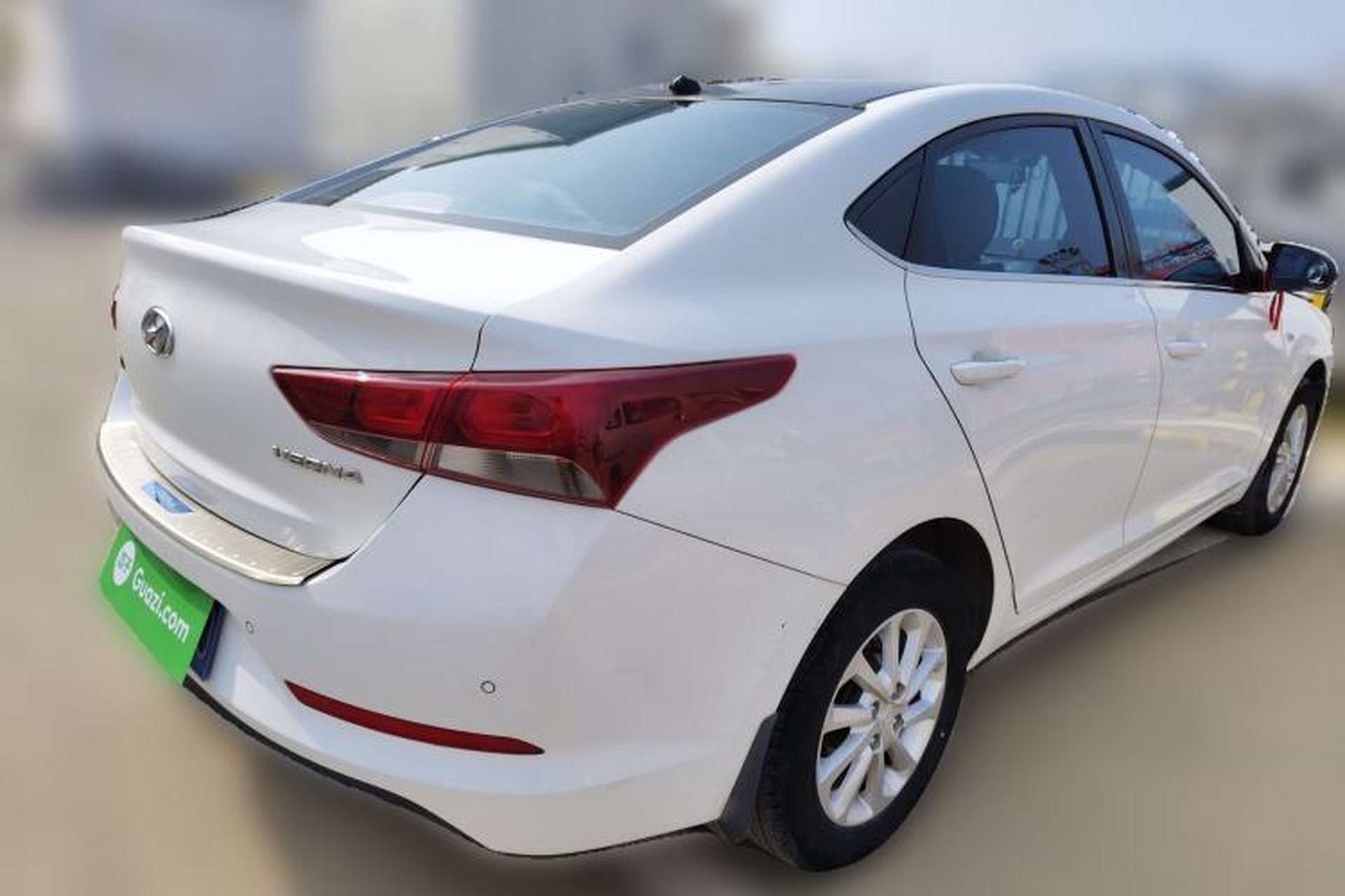 Used Hyundai Verna (new generation) 2016 1.4L Manual Cool Edition GLS Rear Right 45 Deg