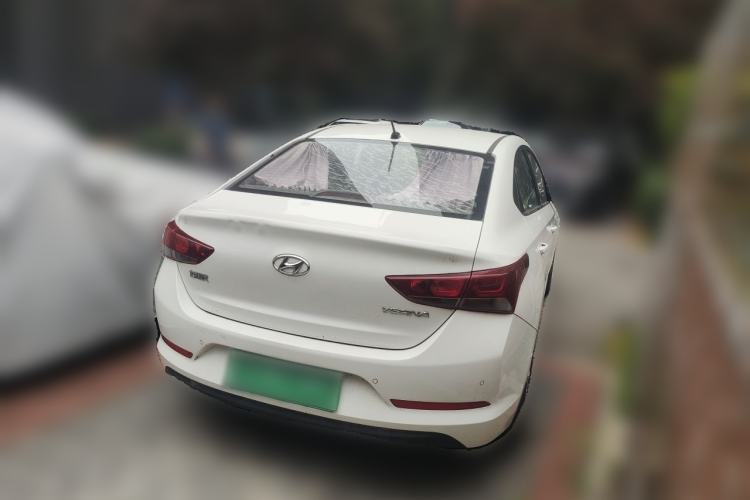 Used Hyundai Verna (new generation) 2016 1.4L Automatic Cool Edition GLS Rear Right 45 Deg