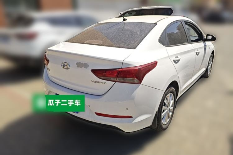 Used Hyundai Verna (new generation) 2016 1.4L Manual Cool Edition GLS Rear Right 45 Deg
