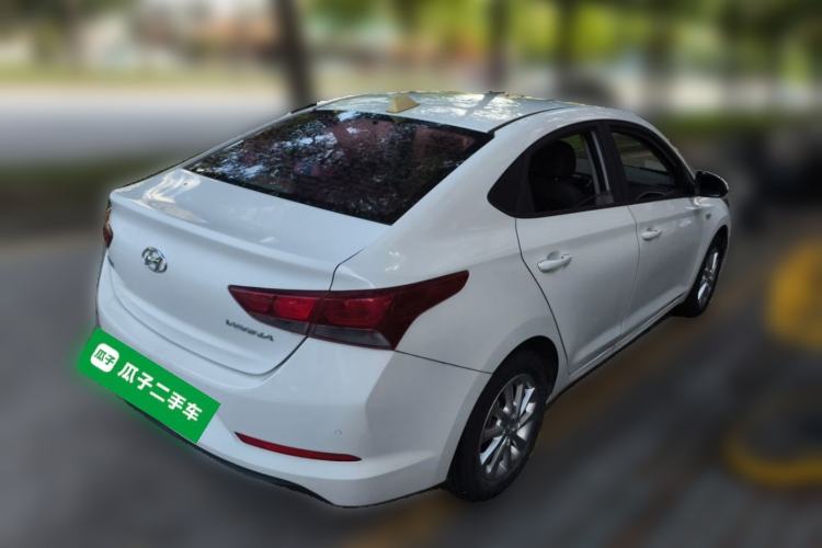 Used Hyundai Verna (new generation) 2016 1.4L Manual Cool Edition GLS Rear Right 45 Deg