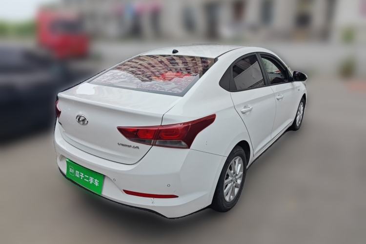 Used Hyundai Verna (new generation) 2016 1.4L Automatic Cool Edition GLS Rear Right 45 Deg