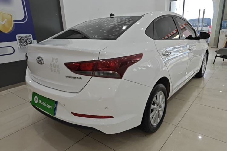 Used Hyundai Verna (new generation) 2016 1.4L Automatic Cool Edition GLS Rear Right 45 Deg
