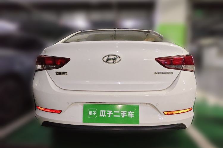 Used Hyundai Verna (new generation) 2016 1.4L Automatic Cool Edition GLS Rear