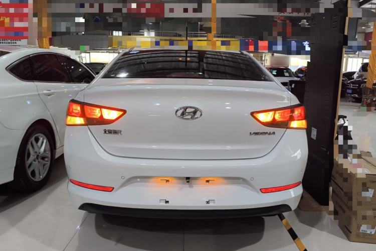 Used Hyundai Verna (new generation) 2016 1.4L Automatic Cool Edition GLS Rear