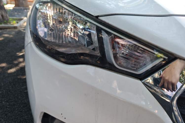 Used Hyundai Verna (new generation) 2016 1.4L Manual Cool Edition GLS Right Front Headlight