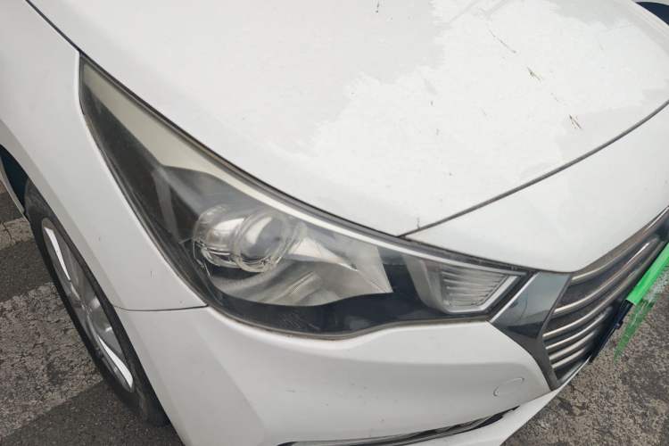 Used Hyundai Verna (new generation) 2016 1.4L Manual Cool Edition GLS Right Front Headlight