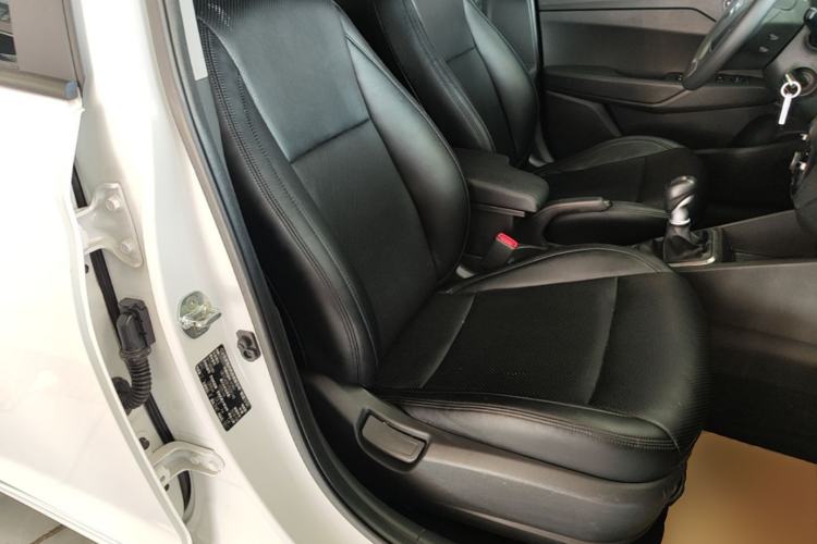 Used Hyundai Verna (new generation) 2016 1.4L Manual Cool Edition GLS Right Front Seat