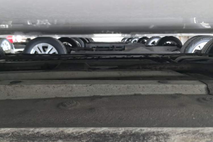 Used Hyundai Verna (new generation) 2016 1.4L Automatic Cool Edition GLS Right Side Sill
