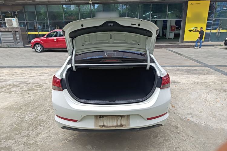 Used Hyundai Verna (new generation) 2016 1.4L Automatic Cool Edition GLS Trunk