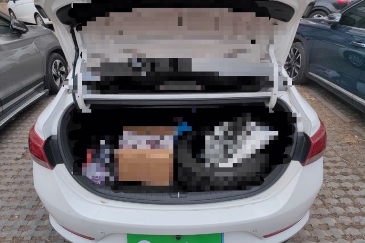 Used Hyundai Verna (new generation) 2016 1.4L Automatic Cool Edition GLS Trunk