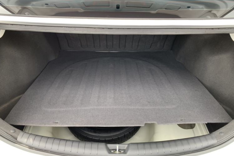 Used Hyundai Verna (new generation) 2016 1.4L Manual Cool Edition GLS Trunk