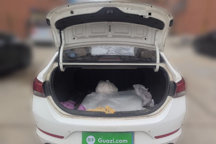 Used Hyundai Verna (new generation) 2016 1.4L Manual Cool Edition GLS Trunk