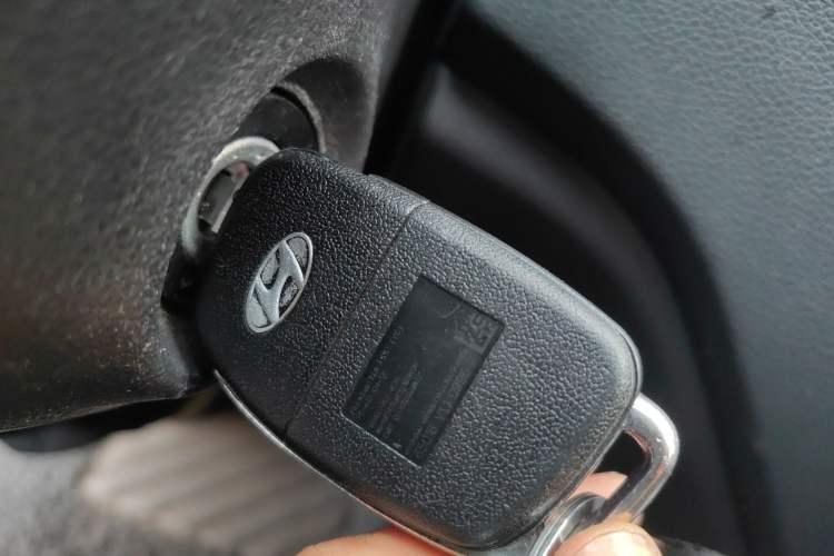 Used Hyundai Verna (new generation) 2016 1.4L Automatic Cool Edition GLS Vehicle Key