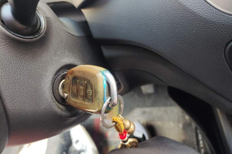Used Hyundai Verna (new generation) 2016 1.4L Manual Cool Edition GLS Vehicle Key