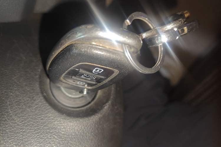 Used Hyundai Verna (new generation) 2016 1.4L Automatic Cool Edition GLS Vehicle Key