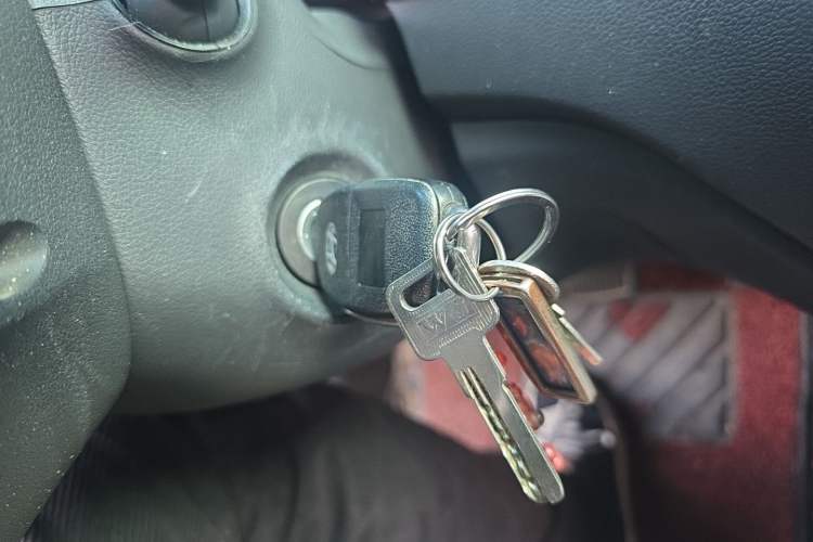 Used Hyundai Verna (new generation) 2016 1.4L Automatic Cool Edition GLS Vehicle Key