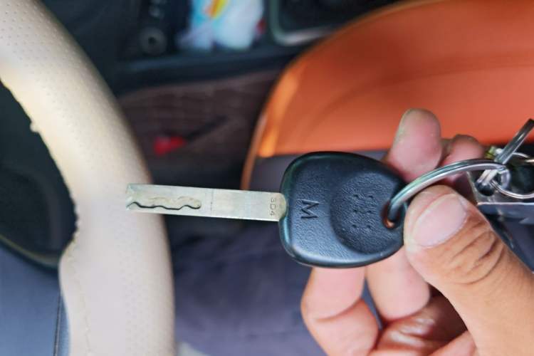 Used Hyundai Verna (new generation) 2016 1.4L Manual Cool Edition GLS Vehicle Key
