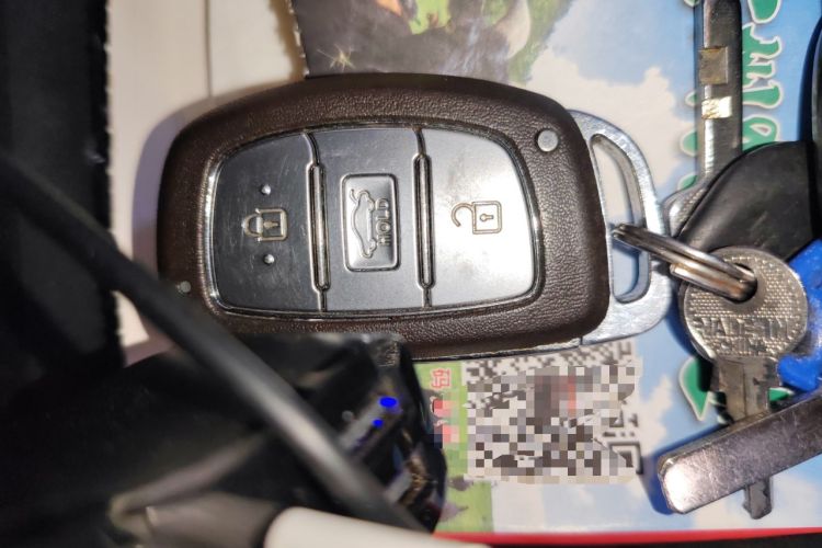 Used Hyundai Verna (new generation) 2016 1.4L Automatic Sport Edition Vehicle Key