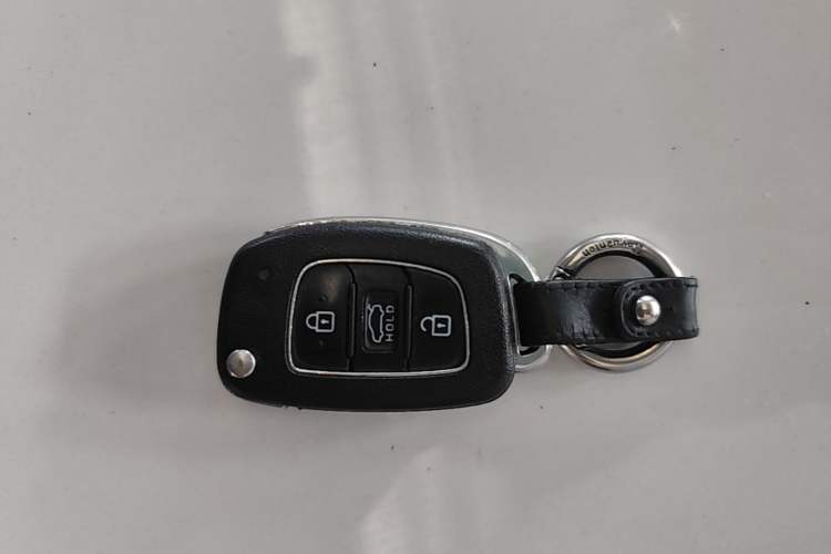 Used Hyundai Verna (new generation) 2016 1.4L Automatic Cool Edition GLS Vehicle Key