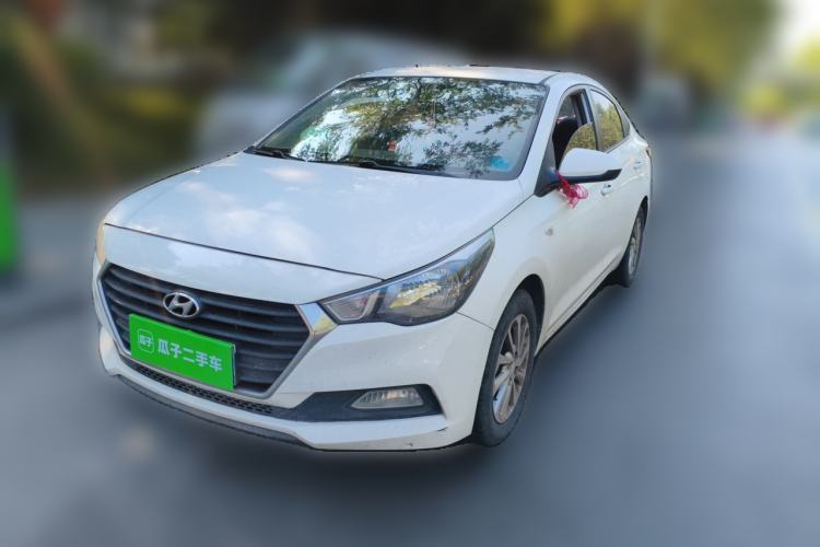 Used Hyundai Verna (new generation) 2016 1.4L Automatic Cool Edition GLS Guazi used car, China used car export, Used car for sale, Used  cars, Cheapest cars for sale