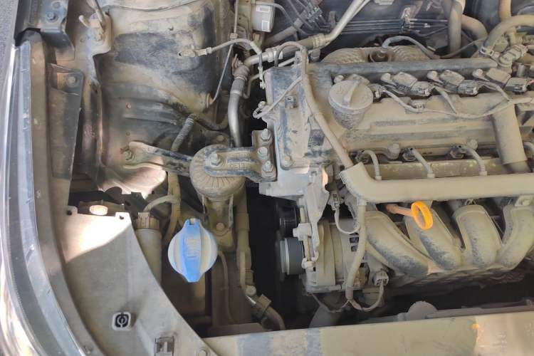 Used Hyundai Verna (new generation) 2020 1.4L Manual GLS Cool Edition Engine Bay Right