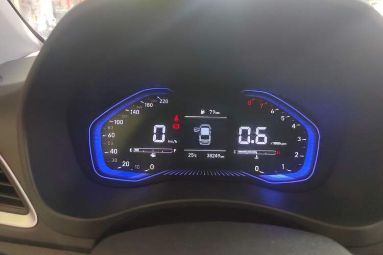 Used Hyundai Verna (new generation) 2020 1.4L Manual GLS Cool Edition Instrument Cluster