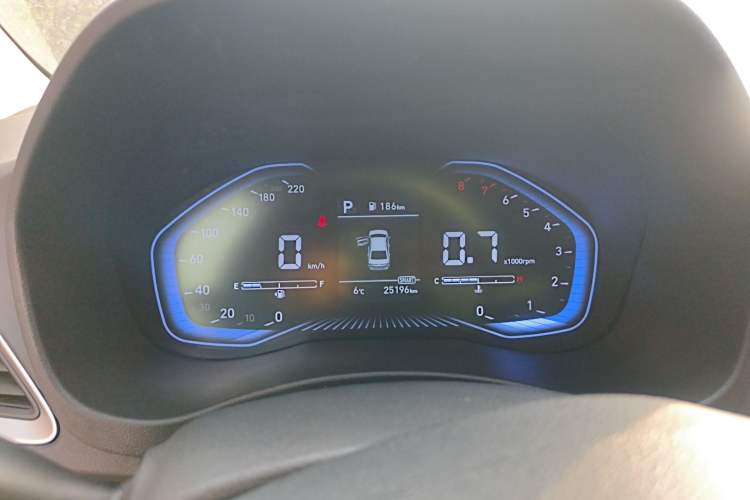 Used Hyundai Verna (new generation) 2020 1.4L CVT GLS Cool Edition Instrument Cluster