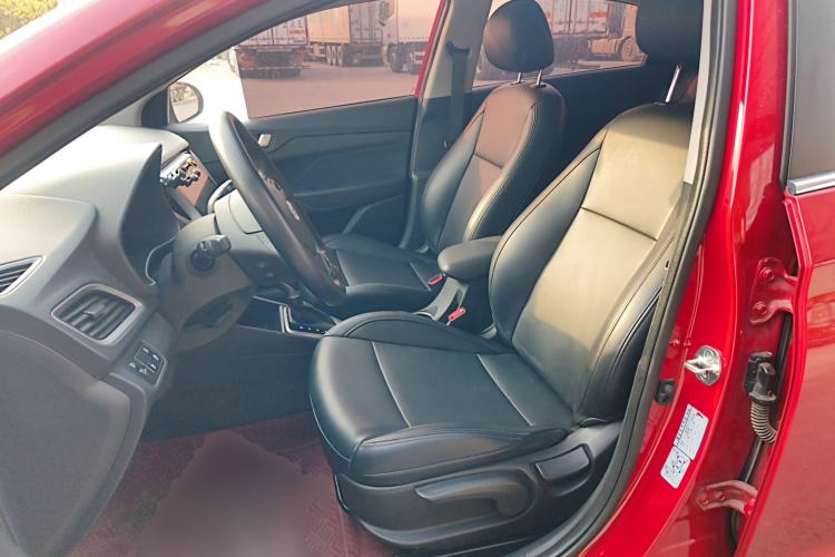 Used Hyundai Verna (new generation) 2020 1.4L CVT GLS Cool Edition Left Front Seat
