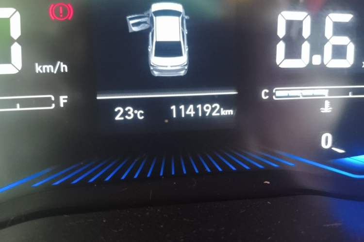 Used Hyundai Verna (new generation) 2020 1.4L Manual GLS Cool Edition Odometer Close Up