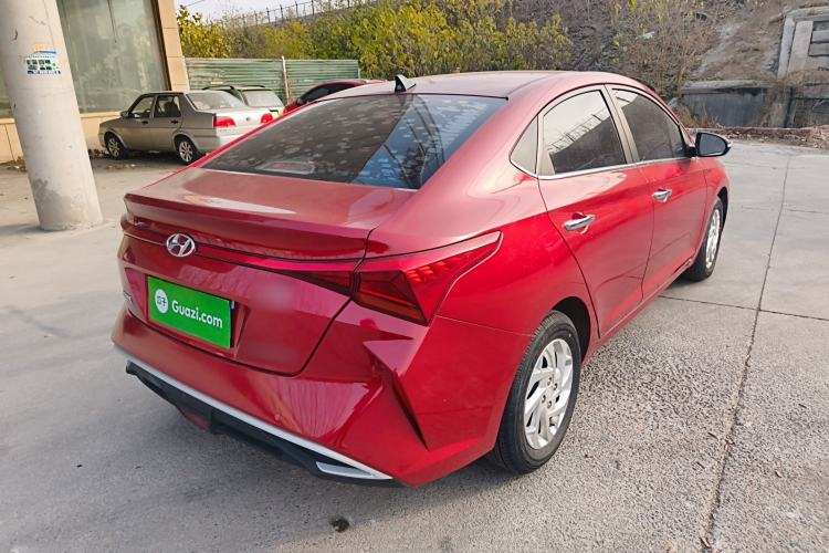 Used Hyundai Verna (new generation) 2020 1.4L CVT GLS Cool Edition Rear Right 45 Deg