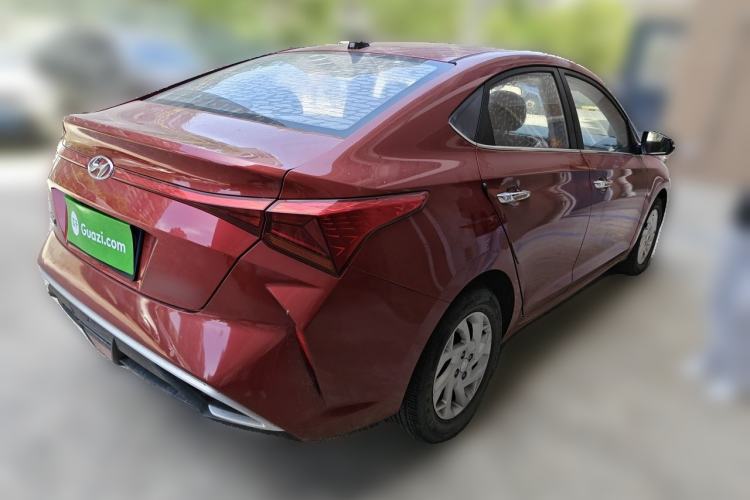 Used Hyundai Verna (new generation) 2020 1.4L CVT GLS Cool Edition Rear Right 45 Deg