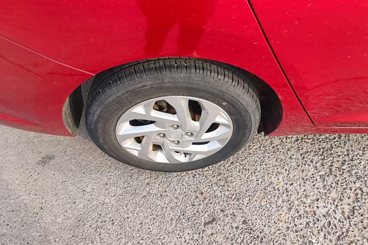 Used Hyundai Verna (new generation) 2020 1.4L CVT GLS Cool Edition Right Rear Wheel Hub