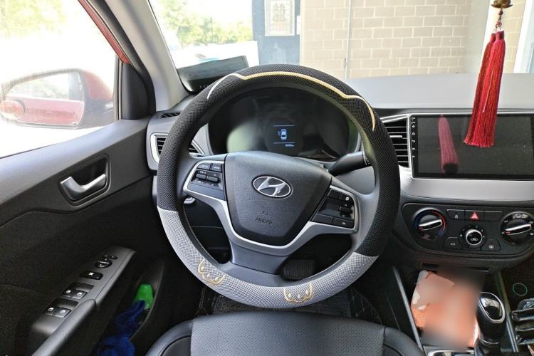 Used Hyundai Verna (new generation) 2020 1.4L CVT GLS Cool Edition Steering Wheel