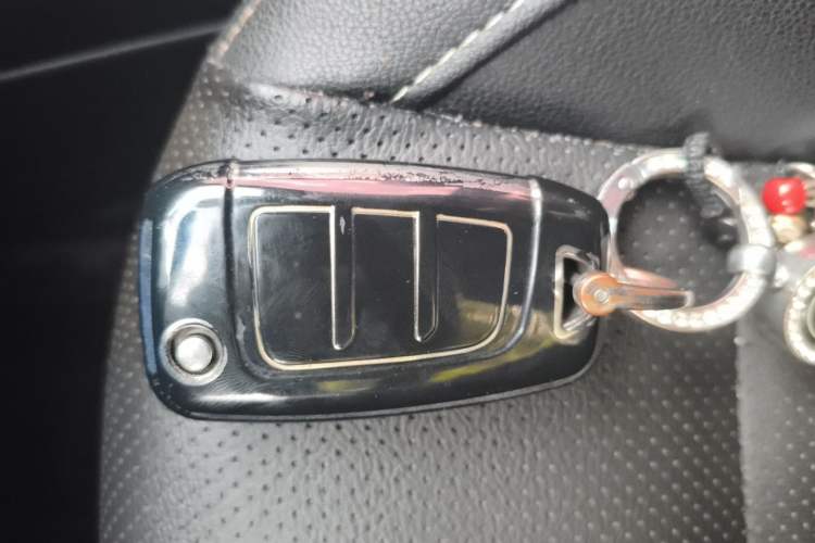 Used Hyundai Verna (new generation) 2020 1.4L Manual GLS Cool Edition Vehicle Key