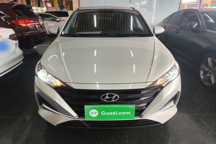 Used Hyundai Verna (new generation) 2020 1.4L CVT TOP Elite Edition Front