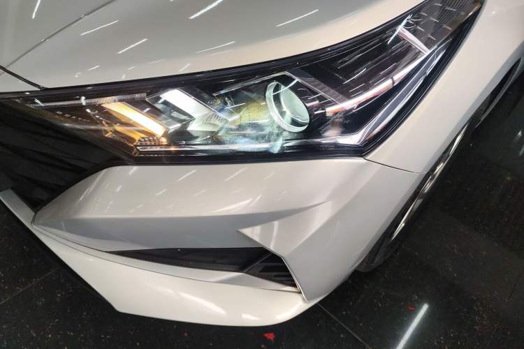 Used Hyundai Verna (new generation) 2020 1.4L CVT TOP Elite Edition Left Front Headlight
