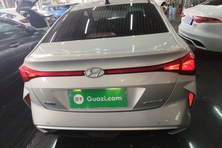 Used Hyundai Verna (new generation) 2020 1.4L CVT TOP Elite Edition Rear