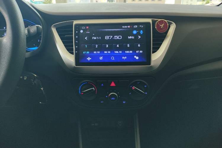 Used Hyundai Verna (new generation) 2020 1.4L Manual GLS Cool Edition Audio And AC Panel