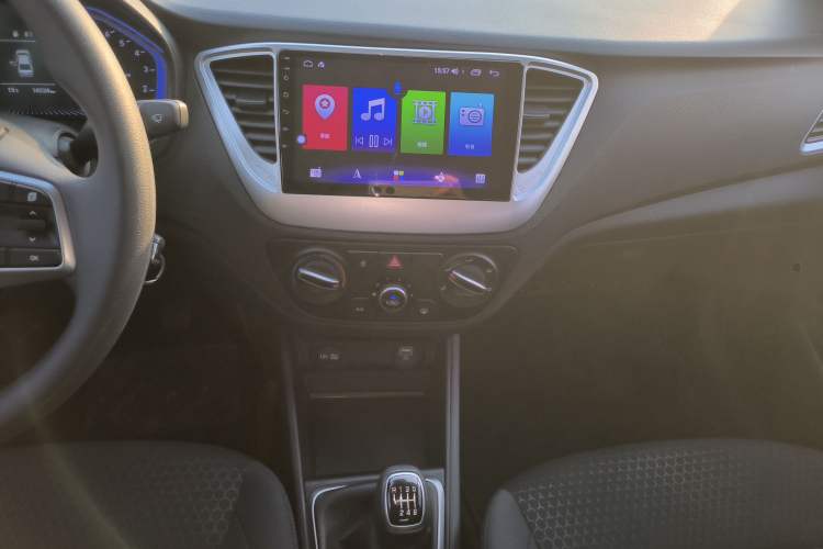 Used Hyundai Verna (new generation) 2020 1.4L Manual GLS Cool Edition Audio And AC Panel