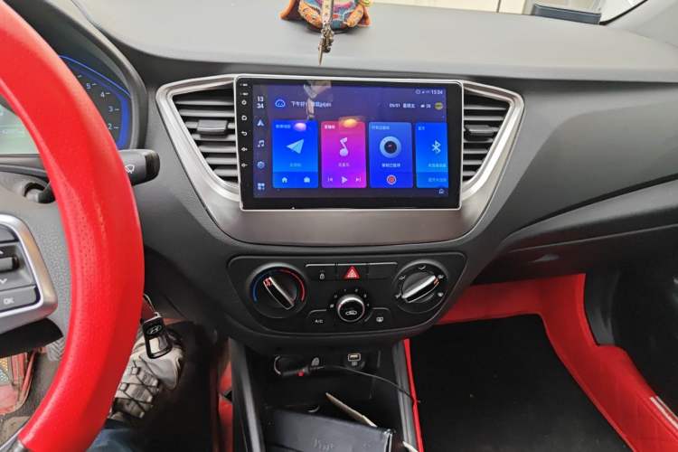 Used Hyundai Verna (new generation) 2020 1.4L Manual GLS Cool Edition Audio And AC Panel
