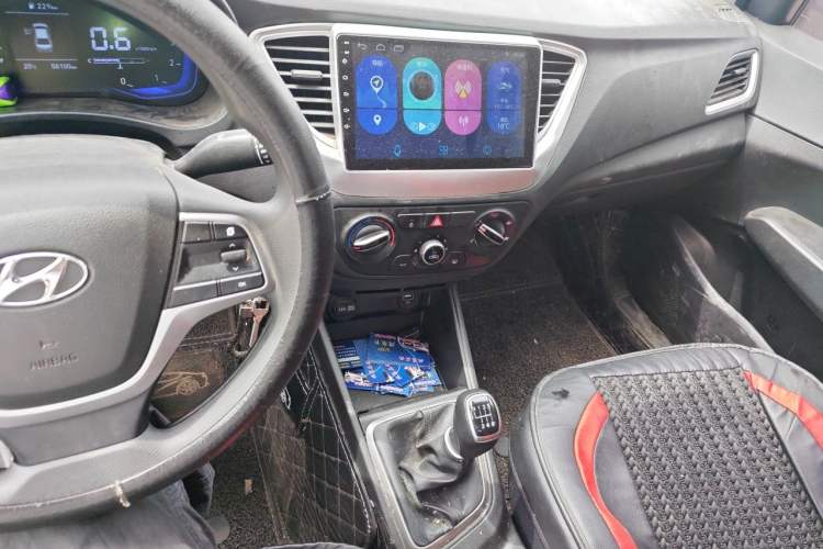 Used Hyundai Verna (new generation) 2020 1.4L Manual GLS Cool Edition Audio And AC Panel