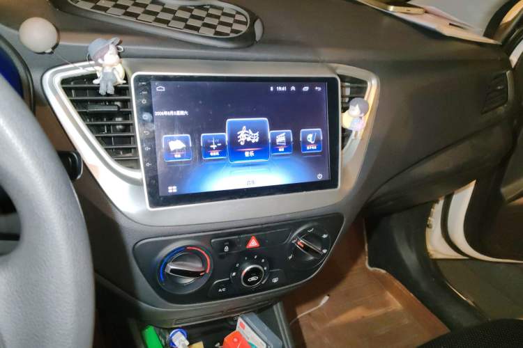 Used Hyundai Verna (new generation) 2020 1.4L Manual GLS Cool Edition Audio And AC Panel