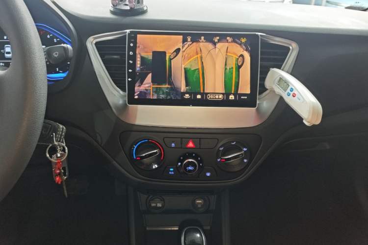 Used Hyundai Verna (new generation) 2020 1.4L CVT GLS Cool Edition Audio And AC Panel