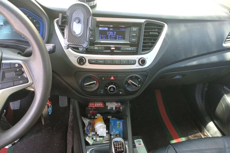 Used Hyundai Verna (new generation) 2020 1.4L Manual GLS Cool Edition Audio And AC Panel