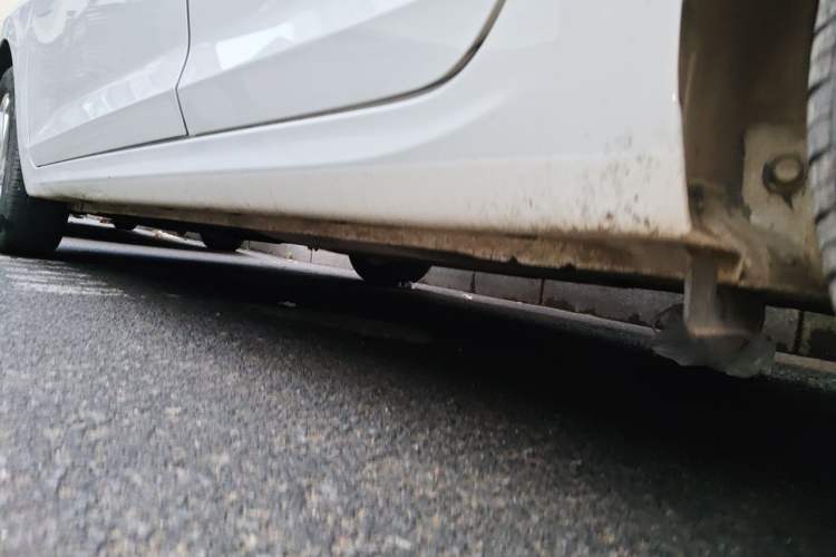 Used Hyundai Verna (new generation) 2020 1.4L Manual GLS Cool Edition Chassis Rear Left