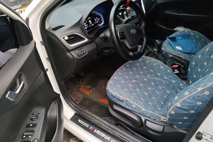 Used Hyundai Verna (new generation) 2020 1.4L Manual GLS Cool Edition Driver Seat